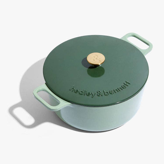 Green cookware with 'Redley & Bennett' branding on a white background